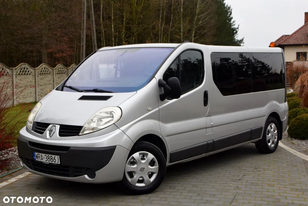 Renault Trafic Passenger FAP L2H1 Expression - 1