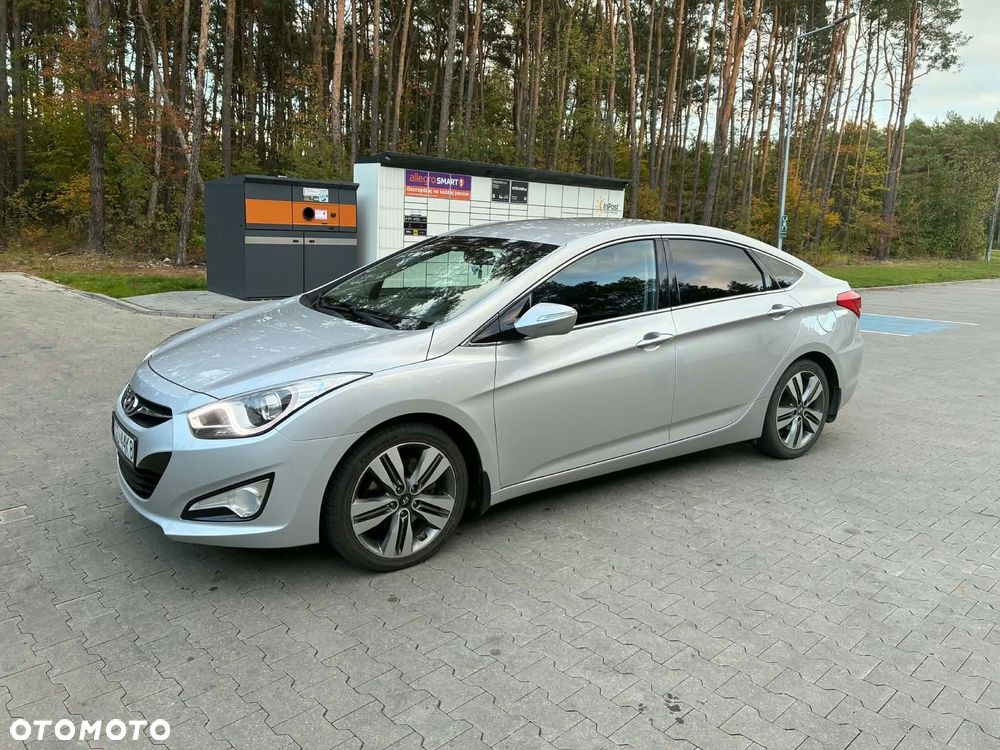 Hyundai I40