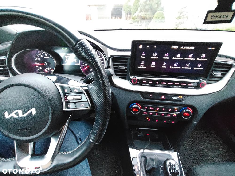 Kia ProCeed 1.5 T-GDI GT Line - 18