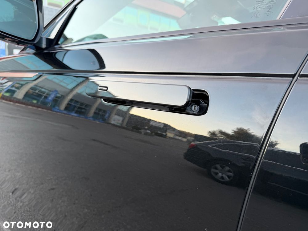 Land Rover Range Rover Velar 2.0 SD4 R-Dynamic SE - 19