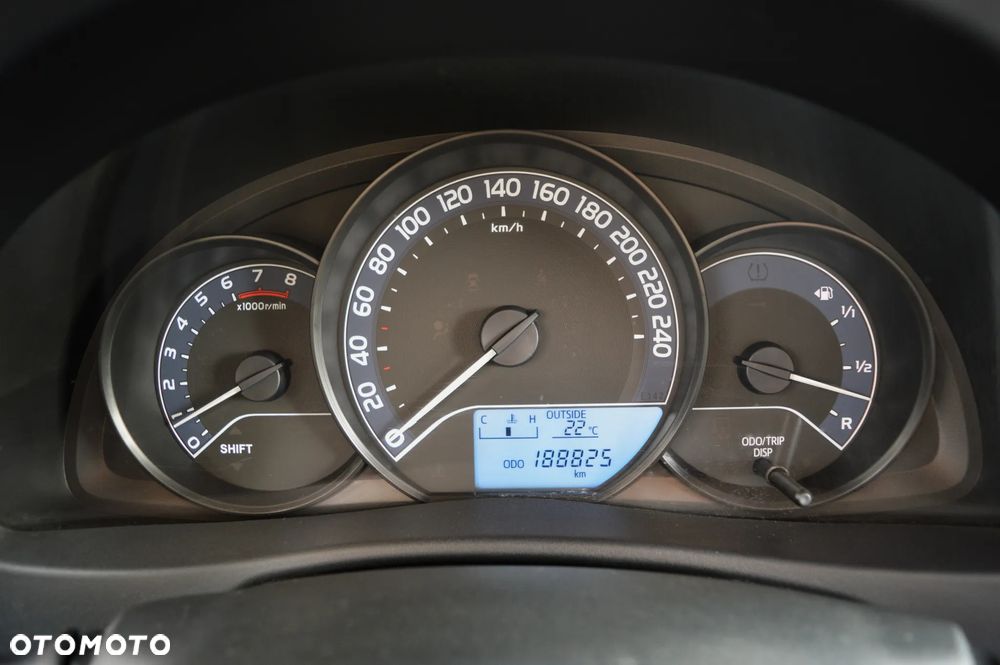 Toyota Auris 1.33 VVT-i Life Comfort - 40