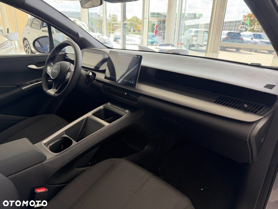 BYD Dolphin G Active E-CVT - 23