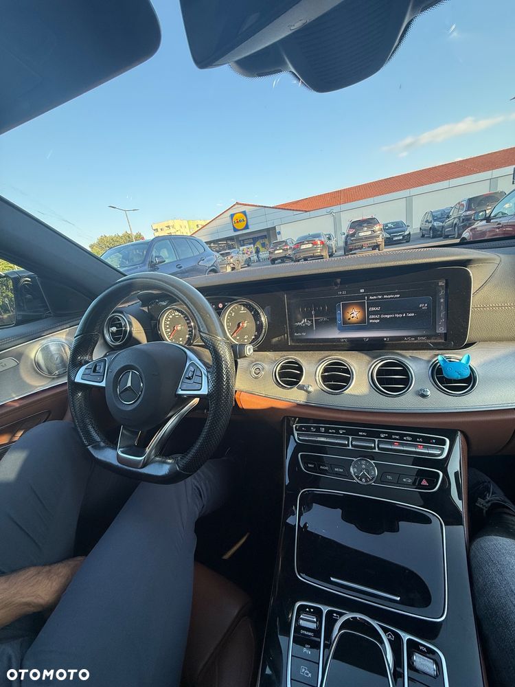 Mercedes-Benz Klasa E 350 d 9G-TRONIC - 24