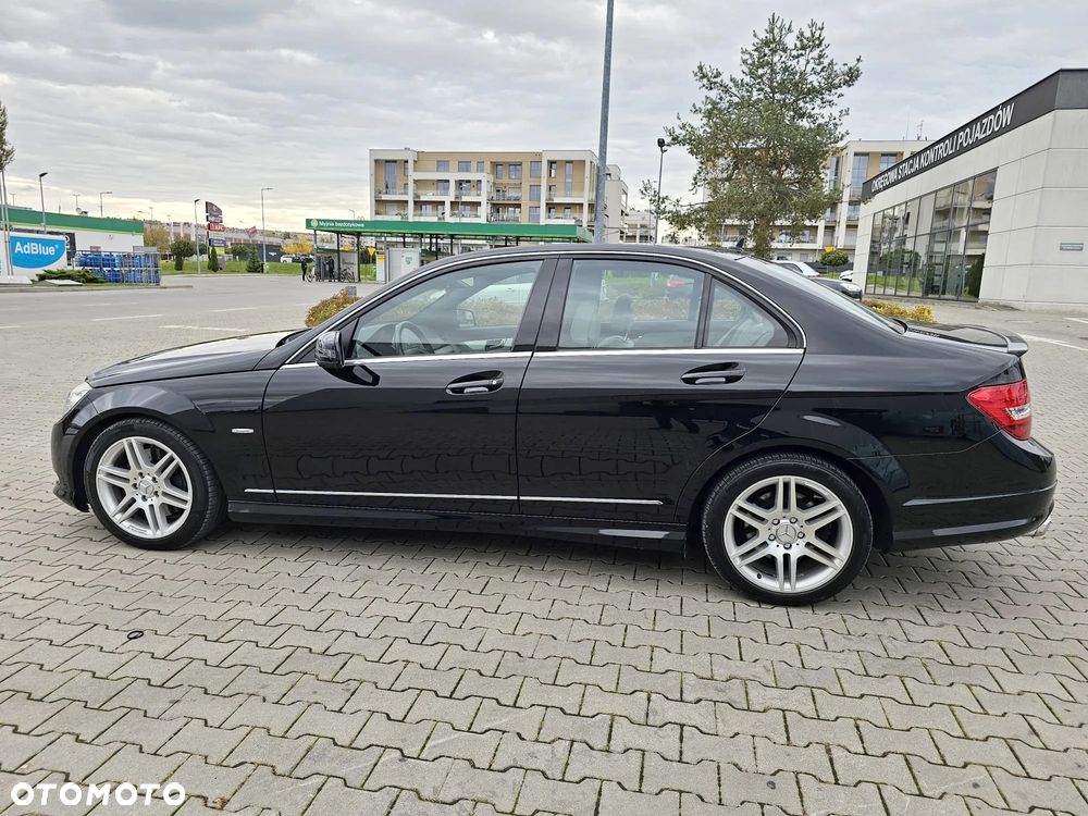 Mercedes-Benz Klasa C 280 7G-TRONIC Avantgarde Sport Edition + - 16