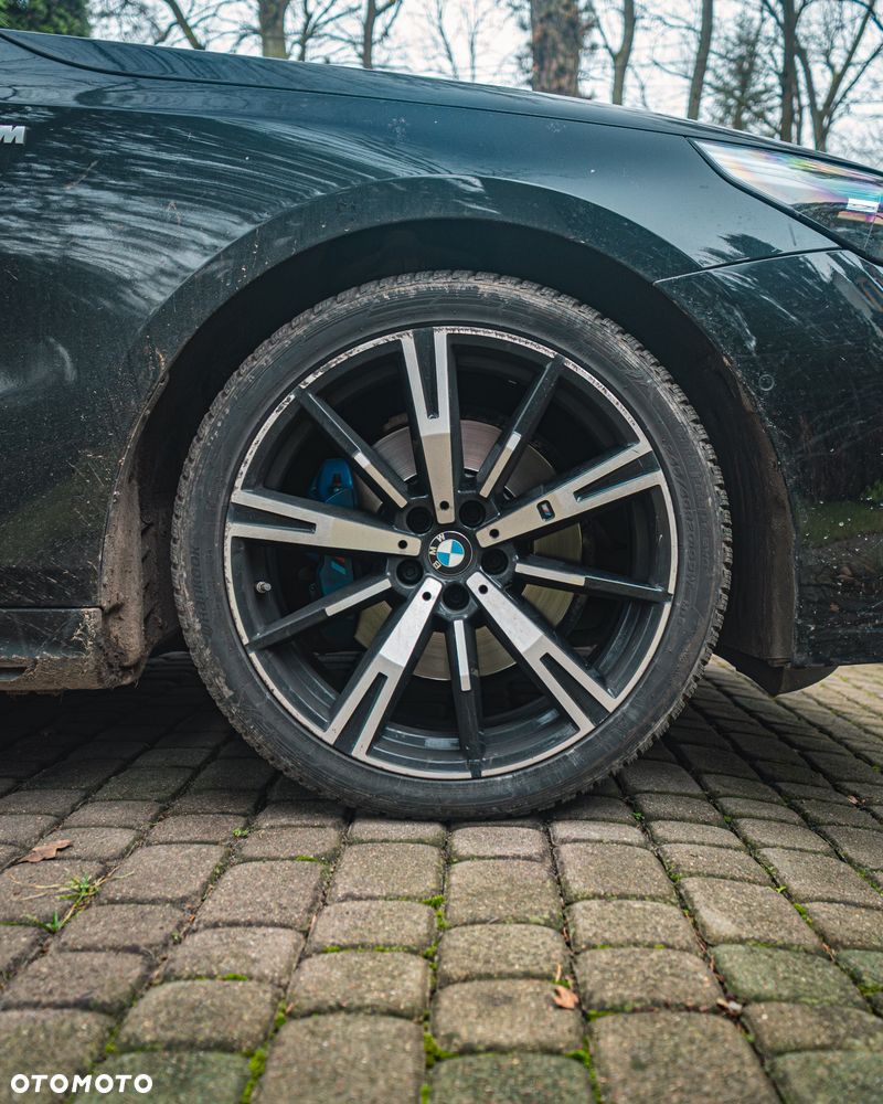 BMW Seria 5 520d xDrive mHEV M Sport - 9