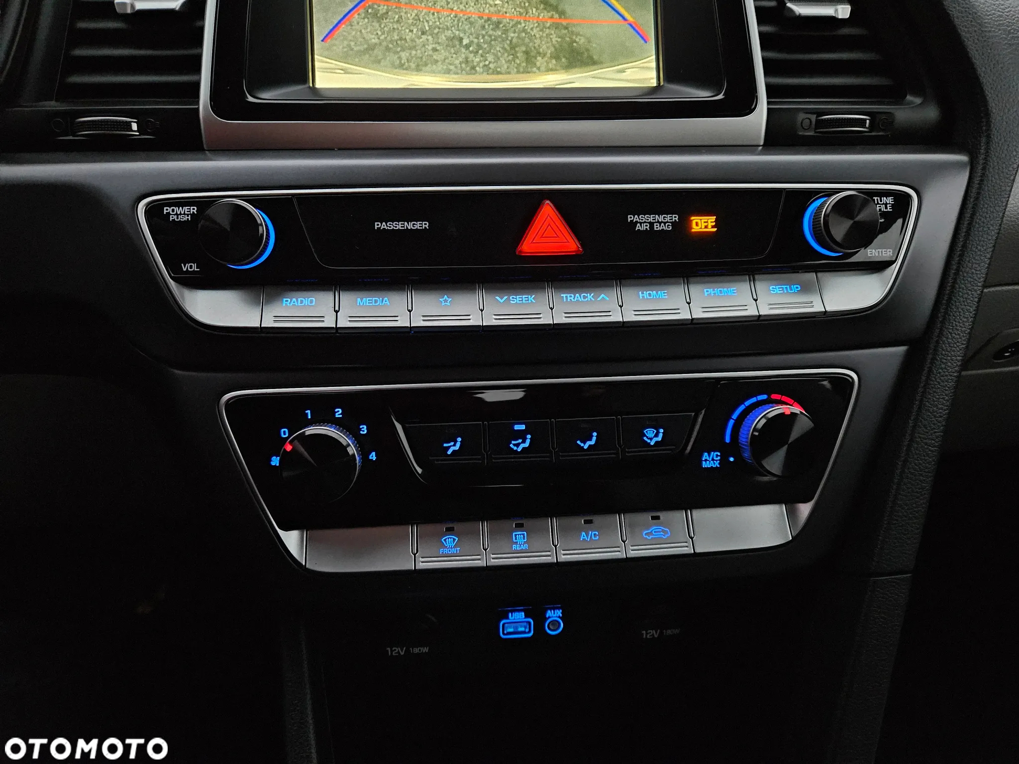 Hyundai Sonata - 19