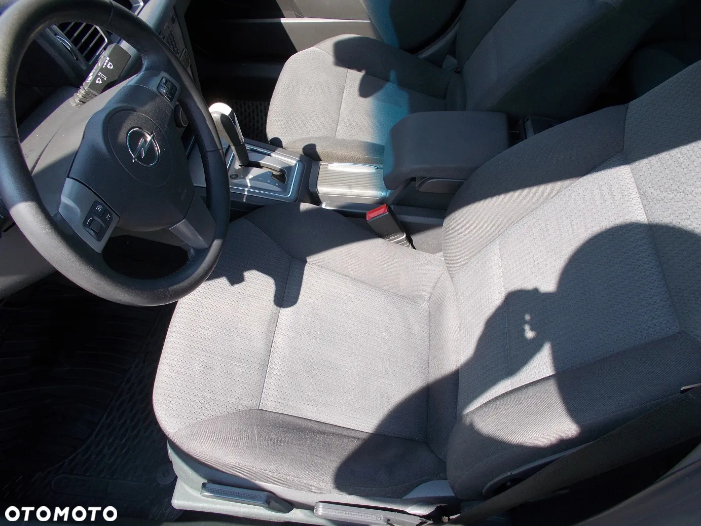 Opel Vectra 1.9 CDTI Comfort ActiveSelect - 18