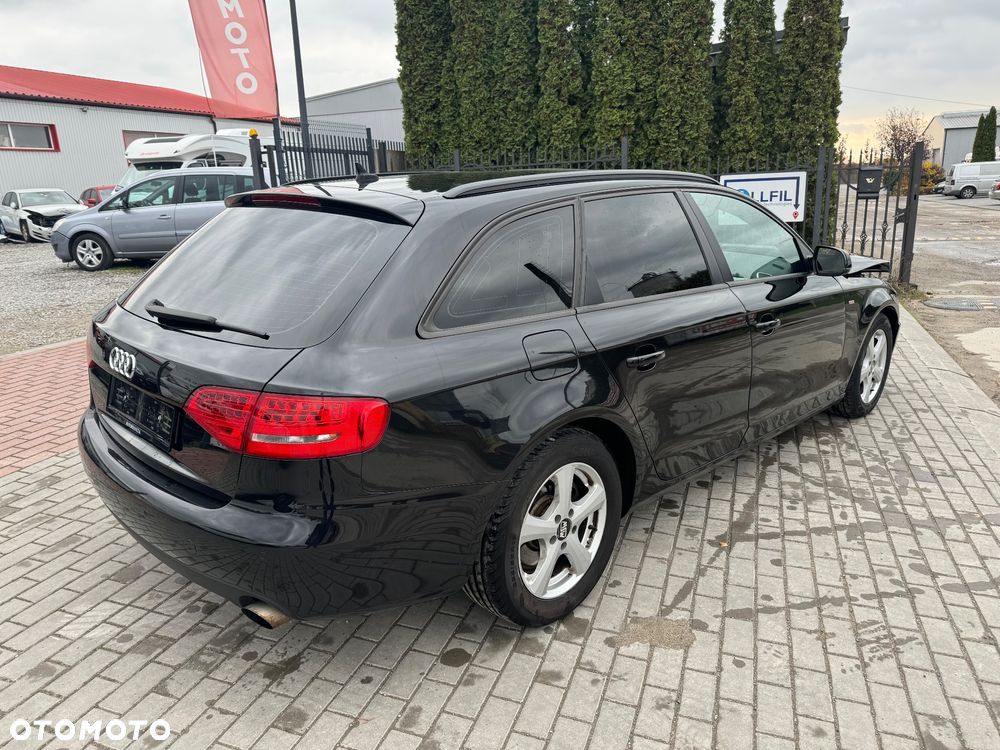 Audi A4 - 4