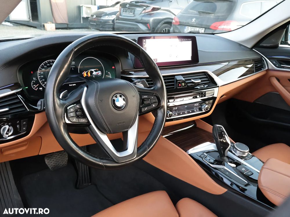 BMW Seria 5 530d xDrive Aut. Luxury Line - 21