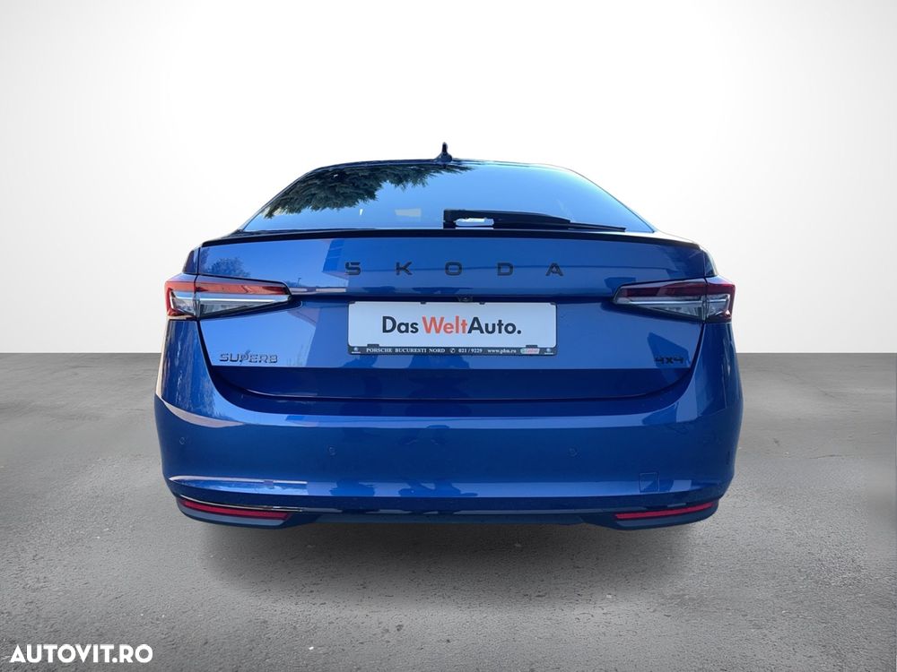 Skoda Superb 2.0 TSI 265 CP 4x4 DSG Sportline - 6
