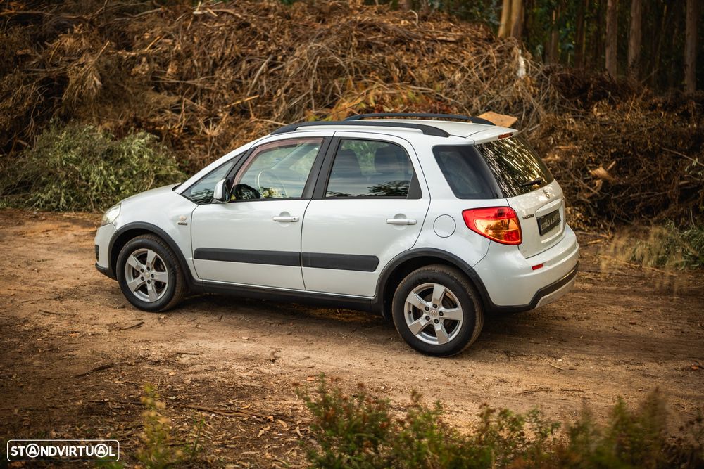 Suzuki SX4 1.6 DDiS GLA Outdoor Line - 8