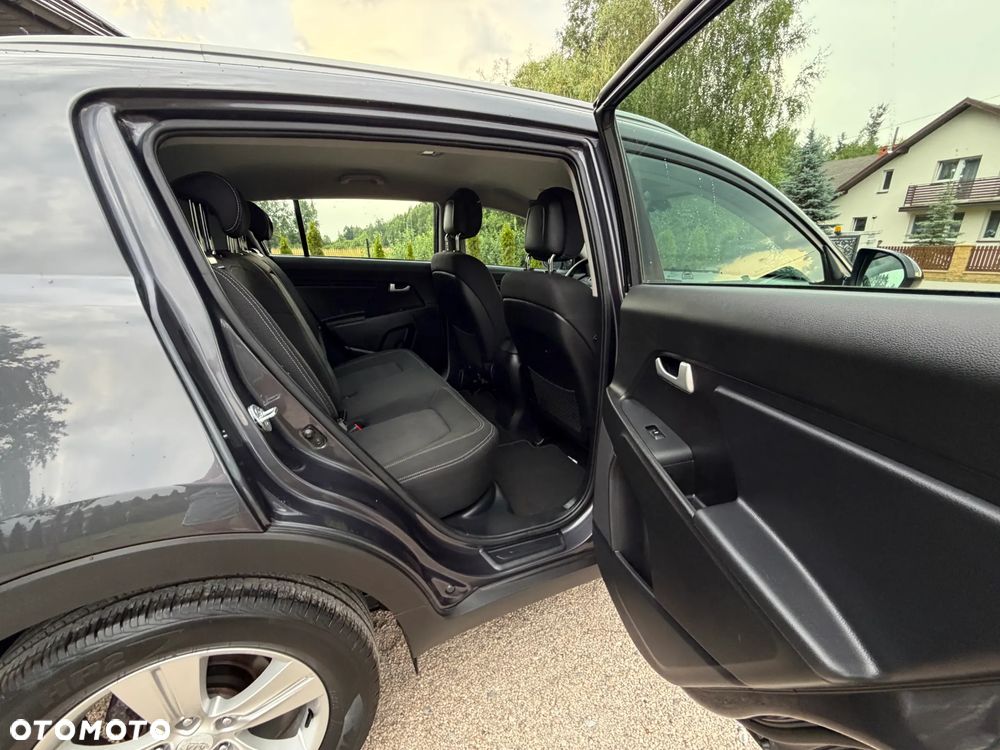 Kia Sportage 1.7 CRDI 2WD Attract - 25