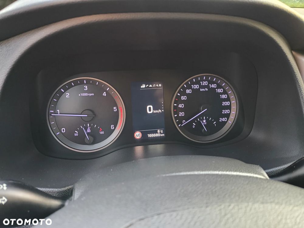 Hyundai Tucson 2.0 CRDI BlueDrive GO 2WD - 10