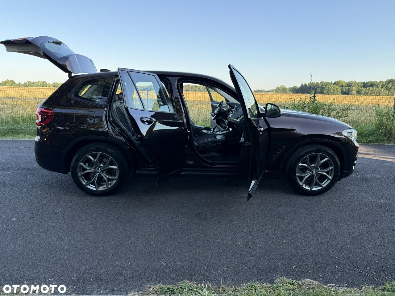 BMW X3 xDrive20i Advantage - 28