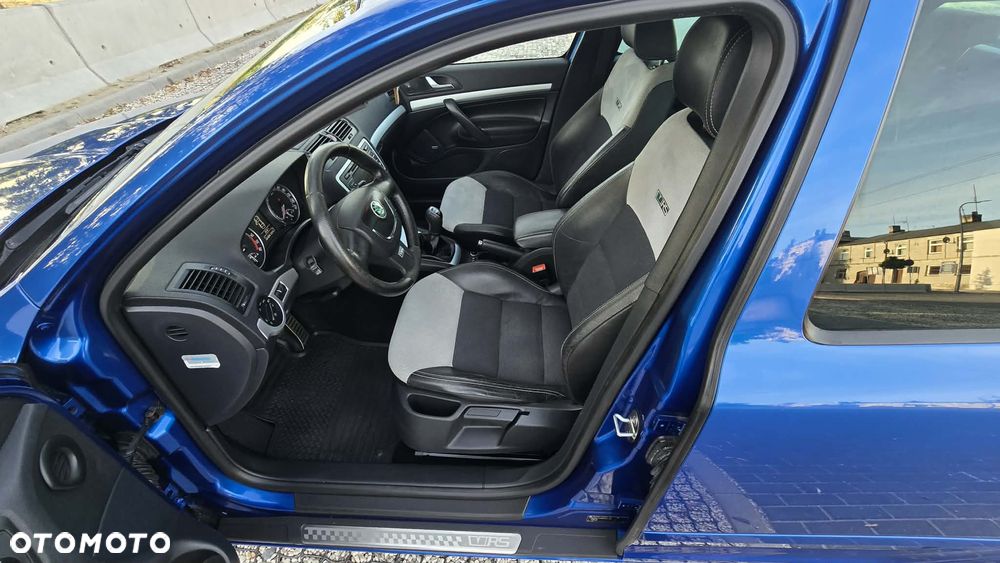 Skoda Octavia 2.0 TDI DPF RS - 14
