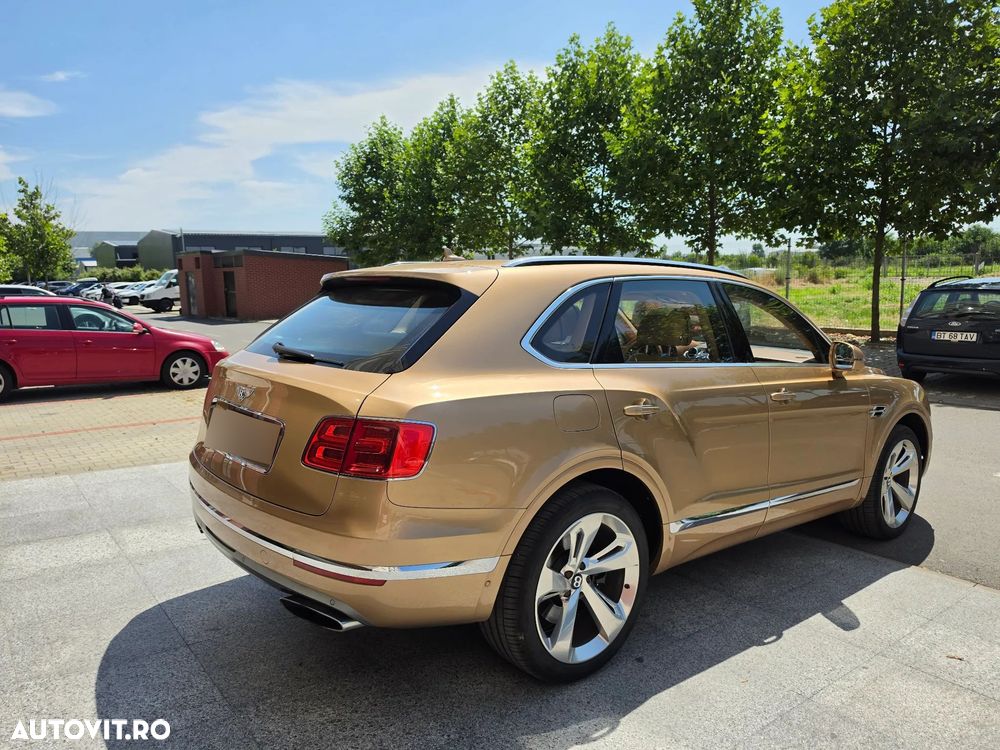 Bentley Bentayga - 4