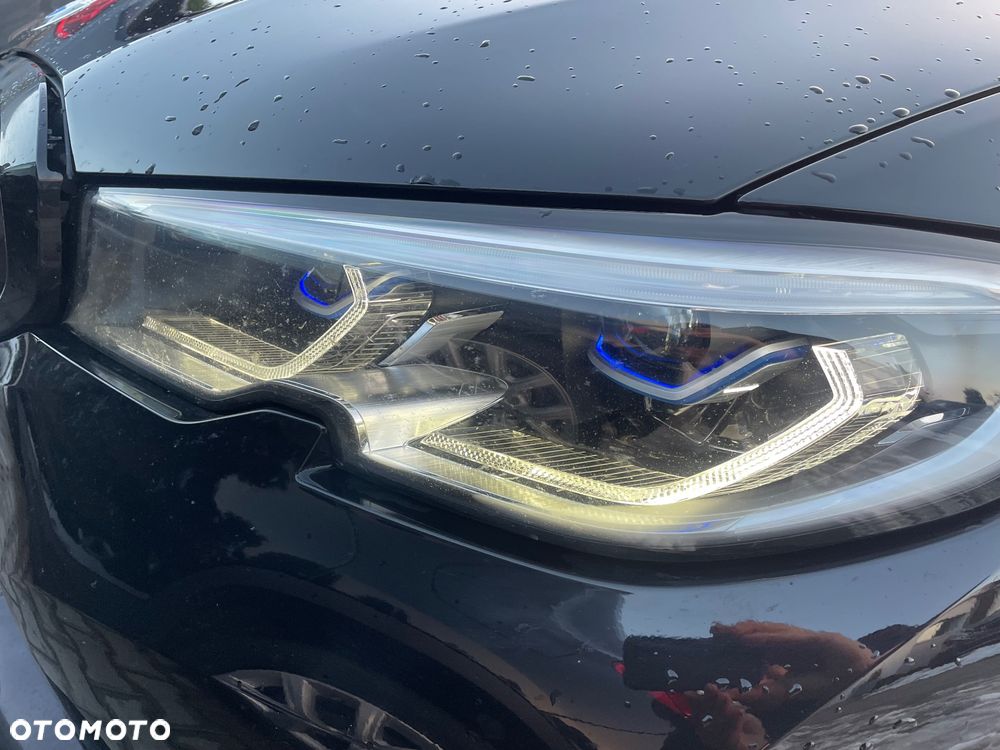 BMW Seria 3 320d Sport Line - 15