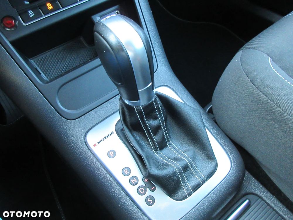 Volkswagen Tiguan 2.0 TDI SCR 4MOTION BlueMotion Technology DSG Lounge Sport & Style - 22