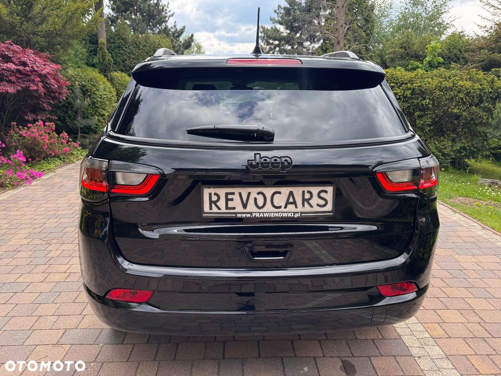 Jeep Compass - 8