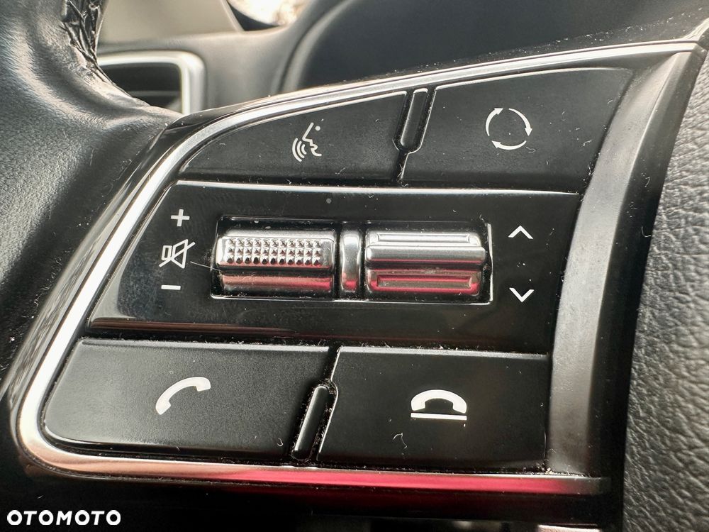 Kia Sportage 1.6 GDI L Business Line Plus 2WD - 28