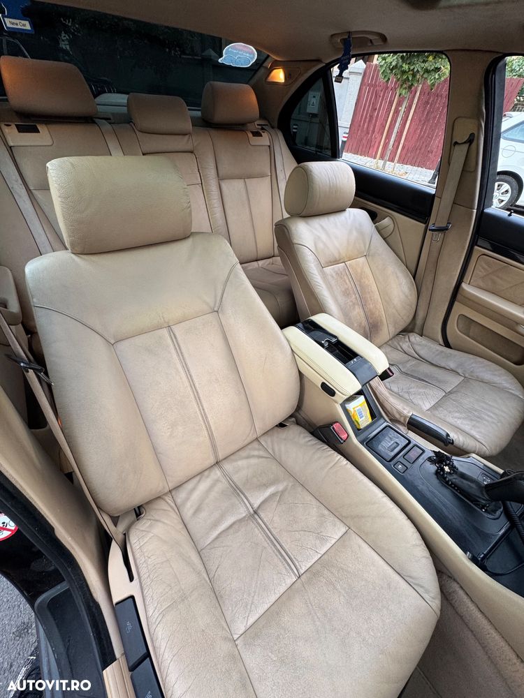 BMW Seria 5 525dA - 11