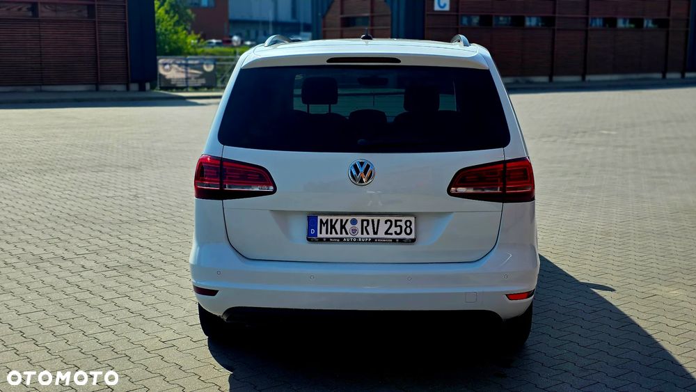 Volkswagen Sharan 2.0 TDI Highline DSG - 15