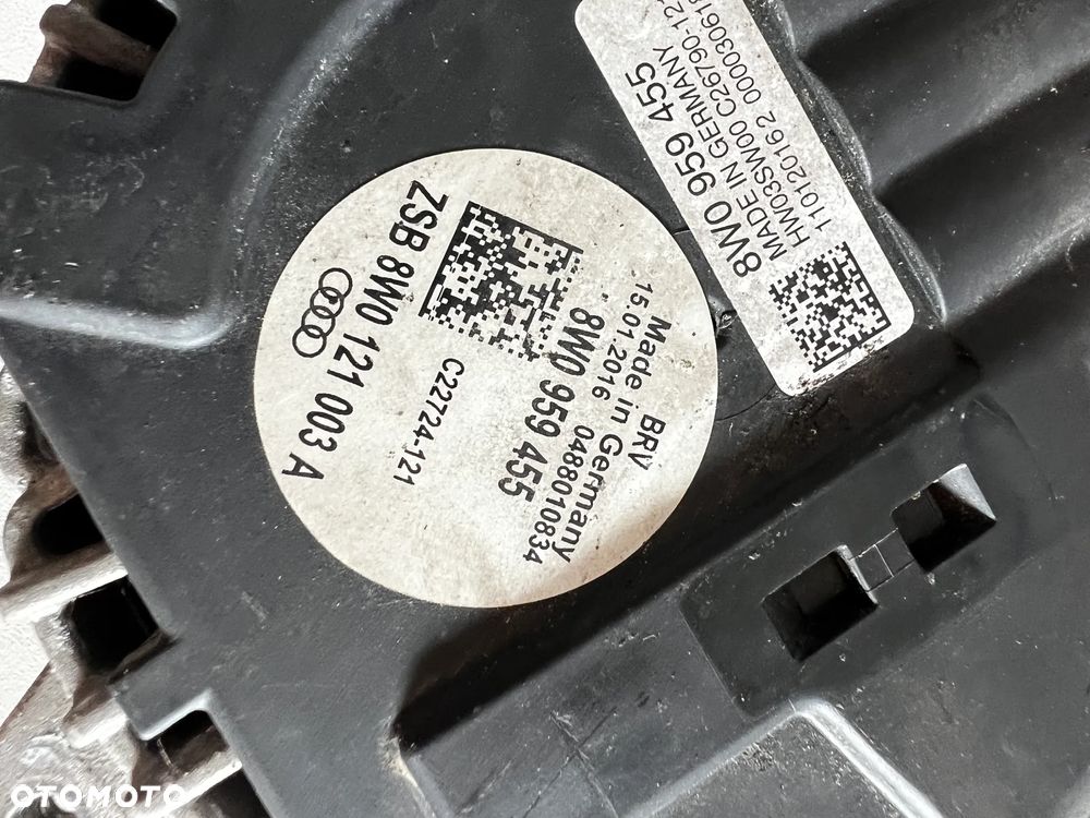 Silnik wentylatora chłodnicy Audi 8W0959455 - 3