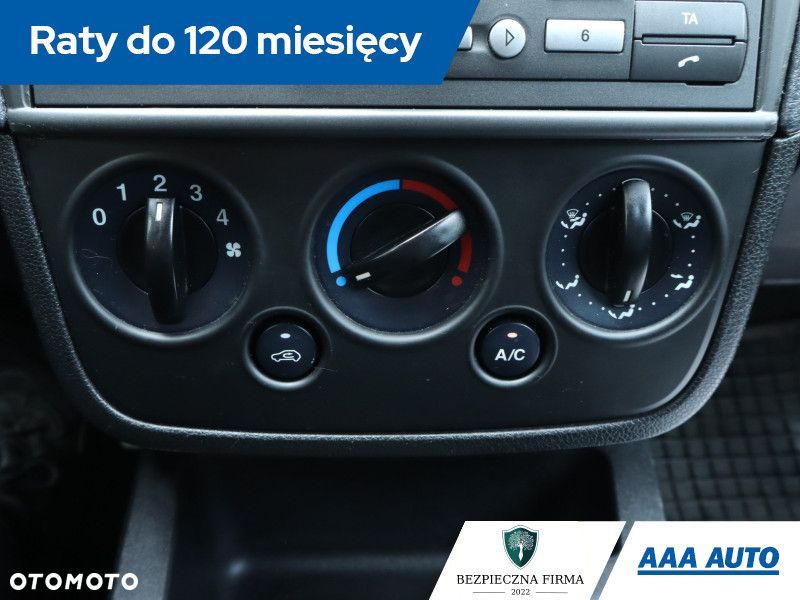 Ford Fiesta - 16
