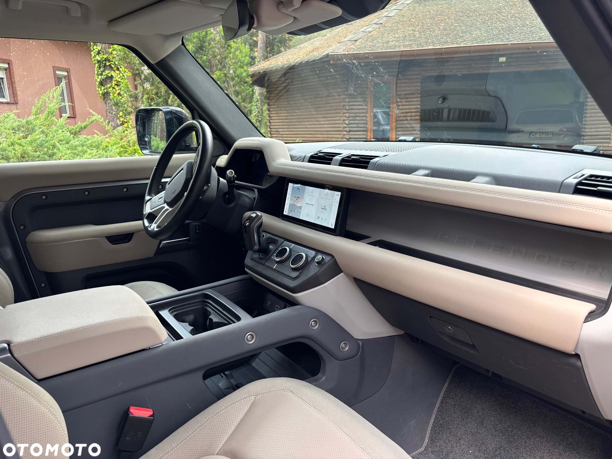 Land Rover Defender 110 2.0 D240 S - 8