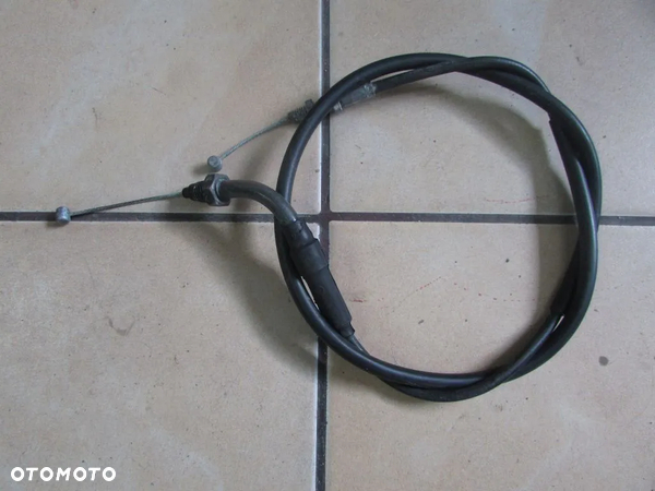 Honda CBF125 JC40 linka gazu