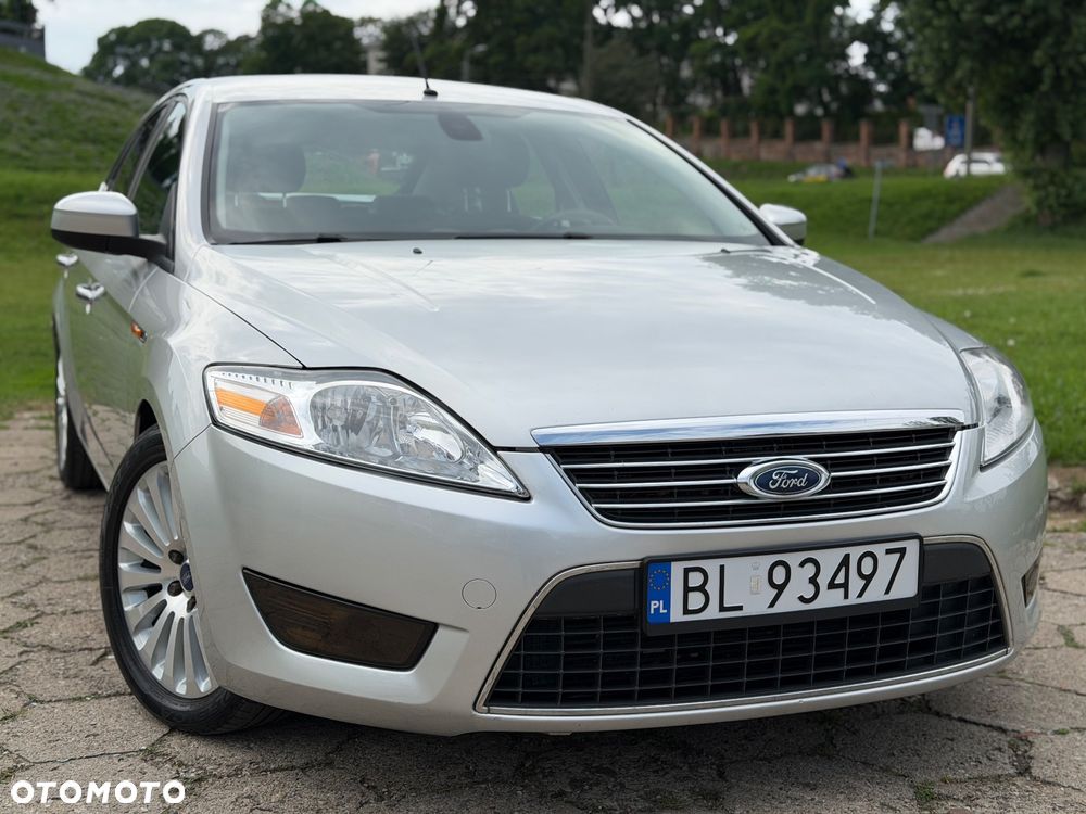 Ford Mondeo 2.5 Ghia - 1