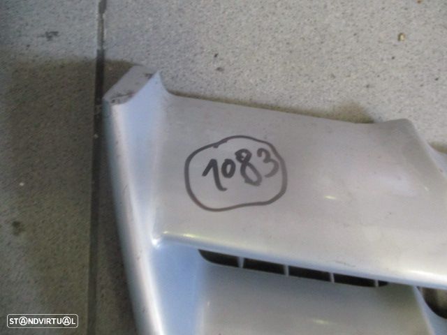 Grelha Friso 8636517000 HYUNDAI MATRIX 2003 1.5Crdi FRENTE - 2