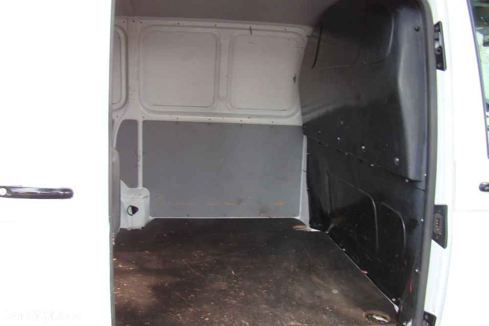 Volkswagen Transporter - 15