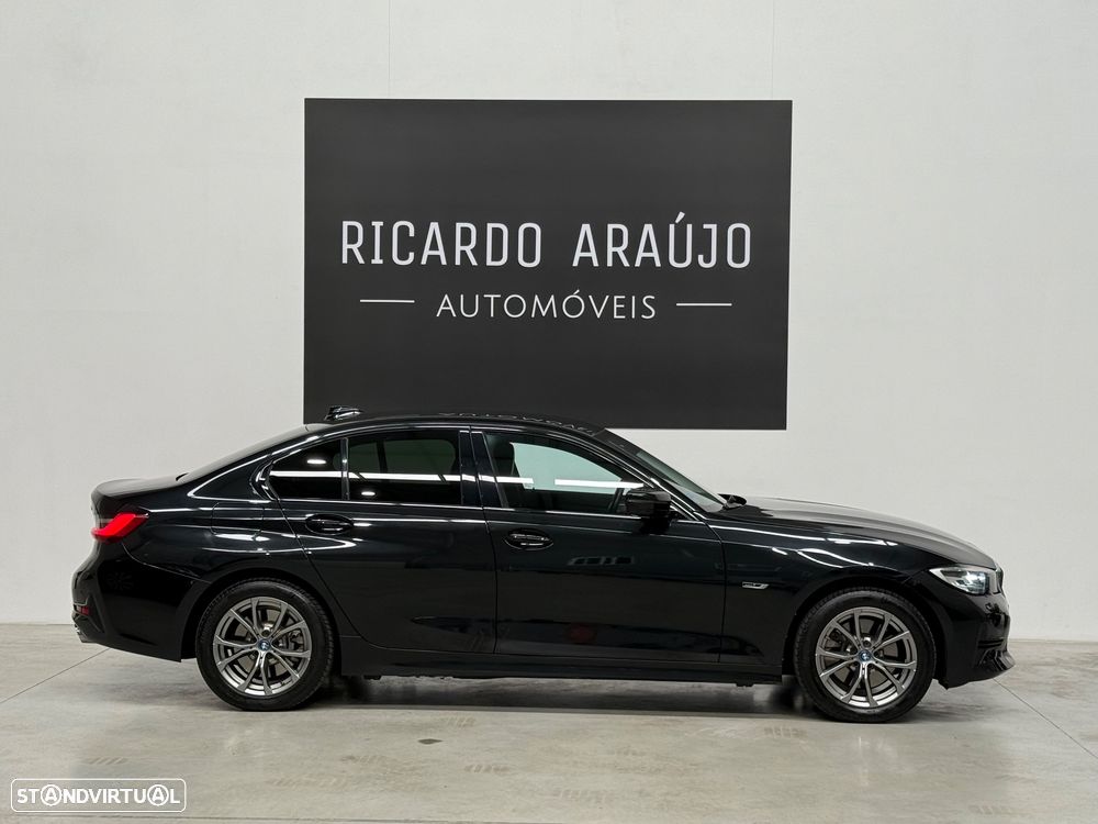 BMW 320 e Line Sport Auto - 36