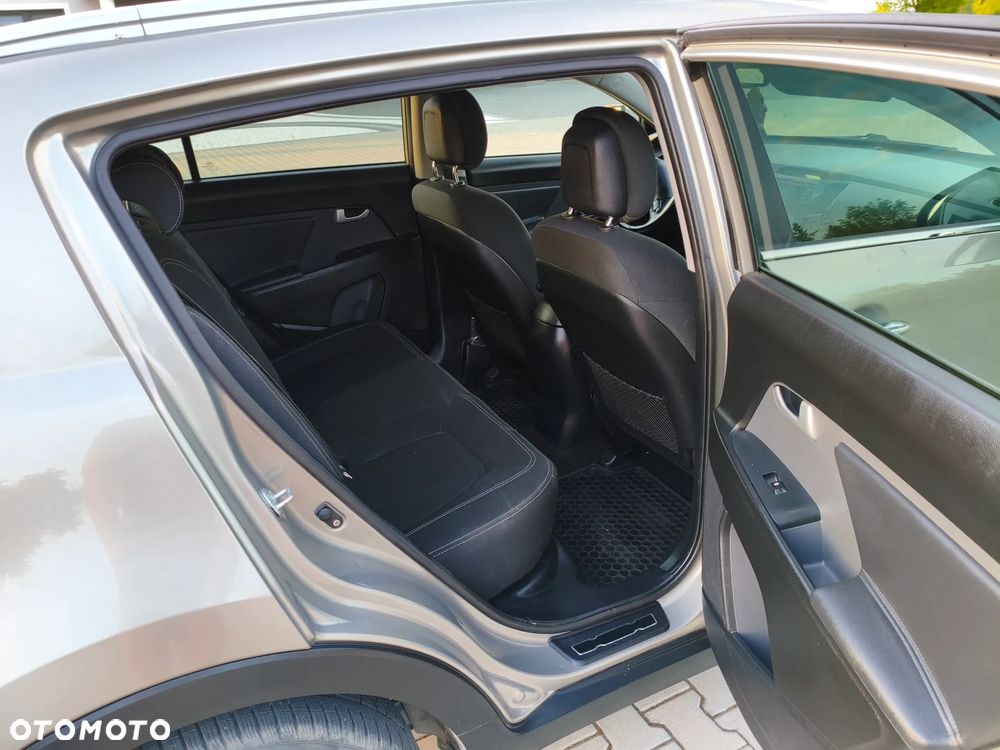 Kia Sportage 1.7 CRDI L 2WD - 10