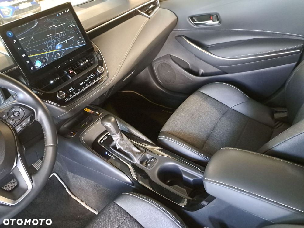 Toyota Corolla 1.8 Hybrid Style - 31