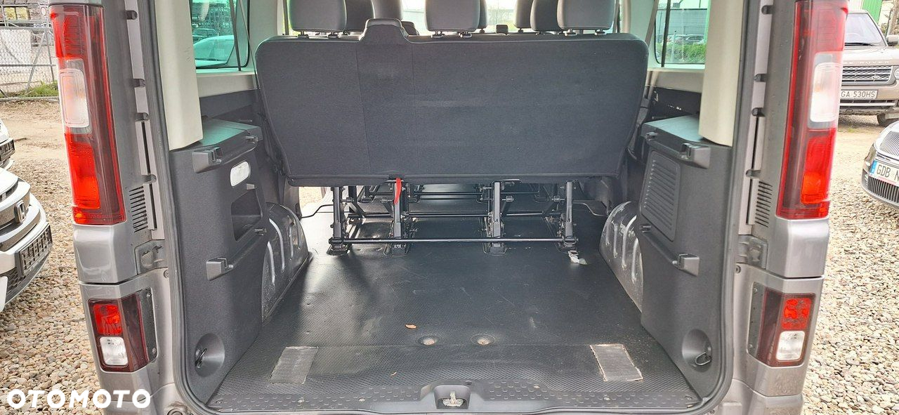 Opel Vivaro - 19