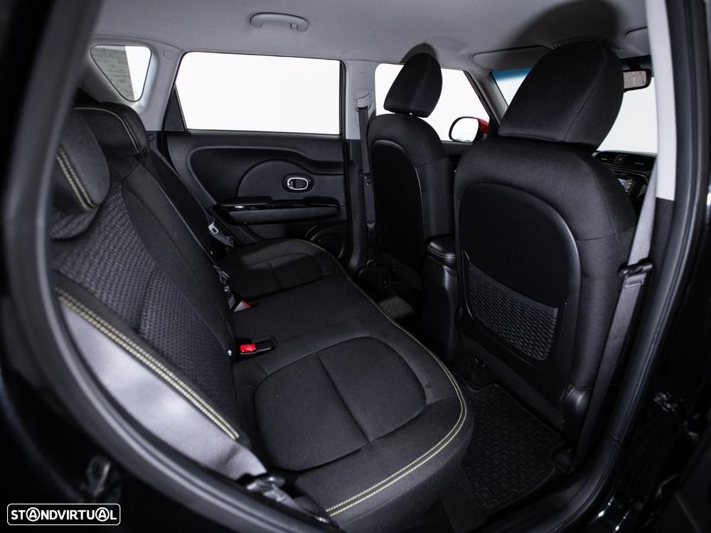 Kia Soul - 11