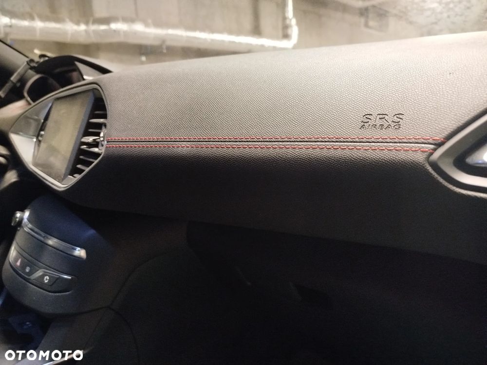 Peugeot 308 PureTech 130 GPF EAT8 Stop & Start Tech Edition - 19