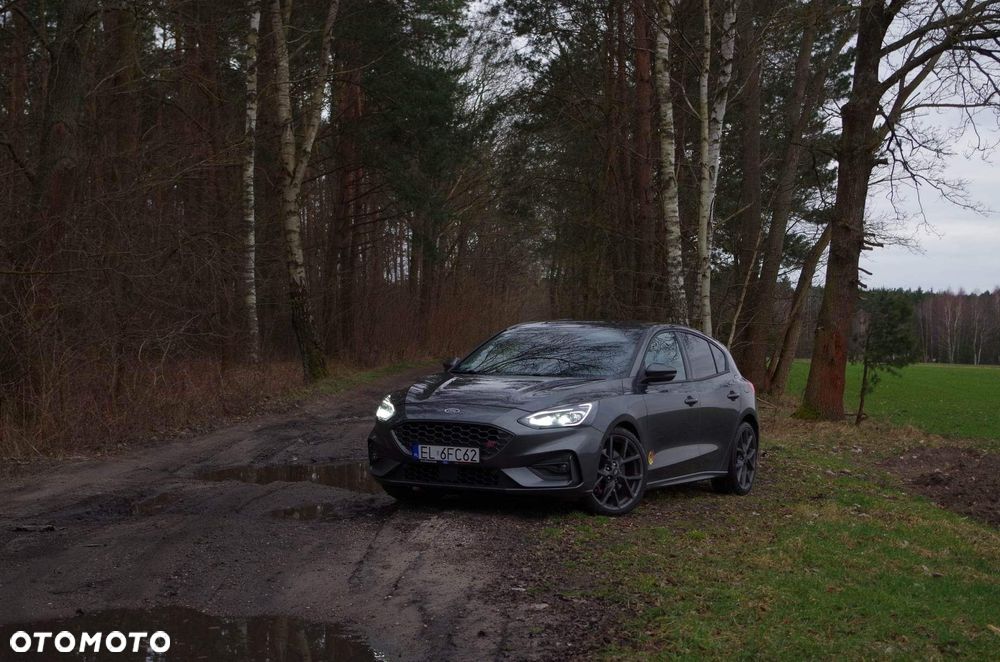 Ford Focus 2.3 EcoBoost ST - 7