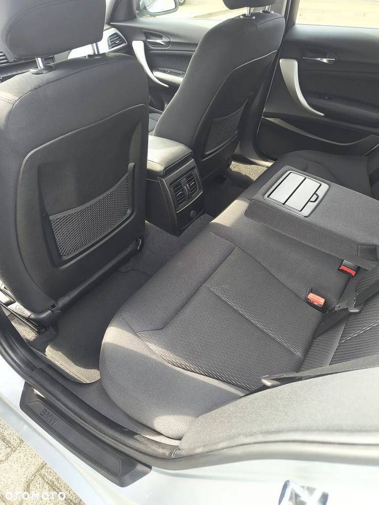 BMW Seria 1 116i Sport Line - 25