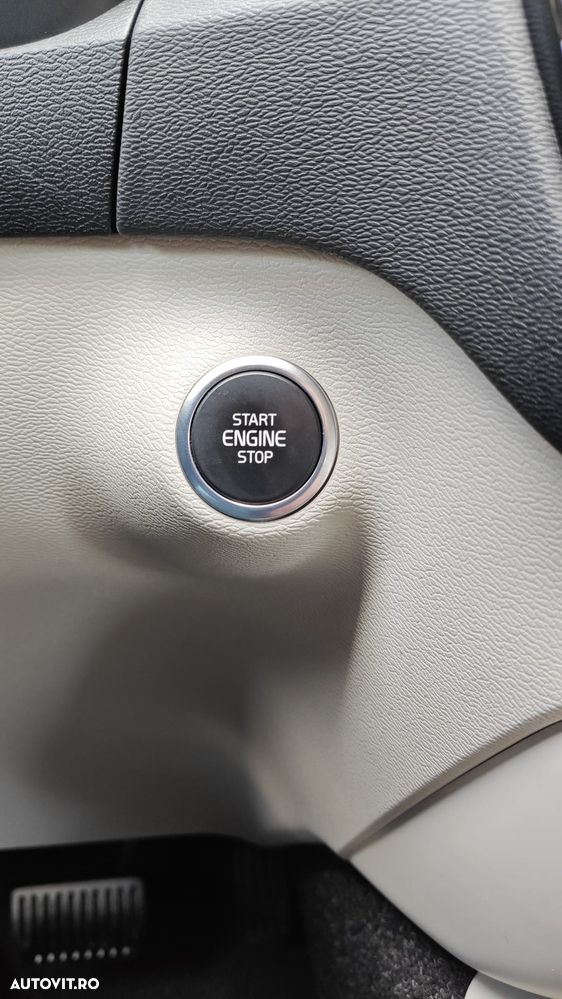 Volvo XC 40 B4 AT8 AWD Mild Hybrid Inscription - 21
