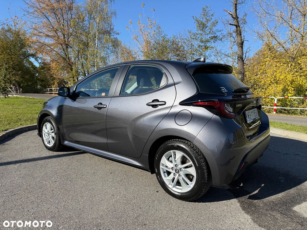 Toyota Yaris - 6