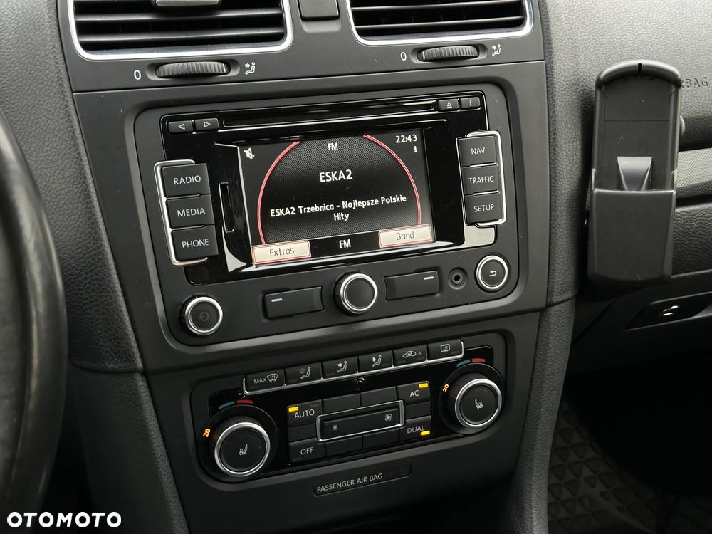 Volkswagen Golf 1.6 TDI DPF DSG Highline - 15