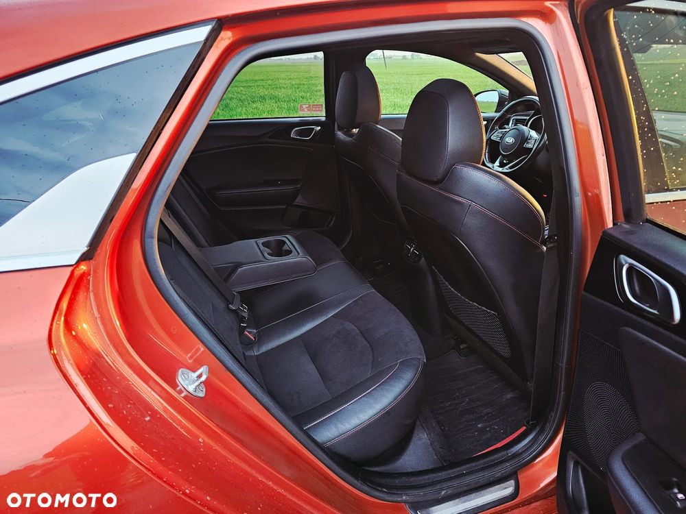 Kia ProCeed 1.6 T-GDI DCT7 OPF GT - 10