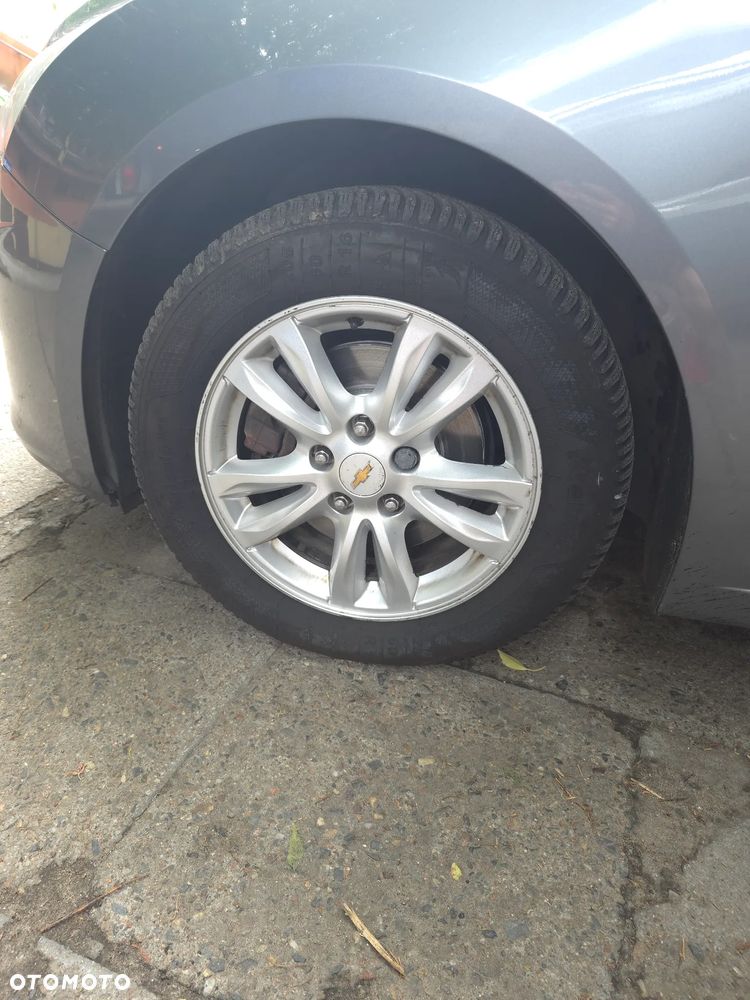 Chevrolet Cruze - 9