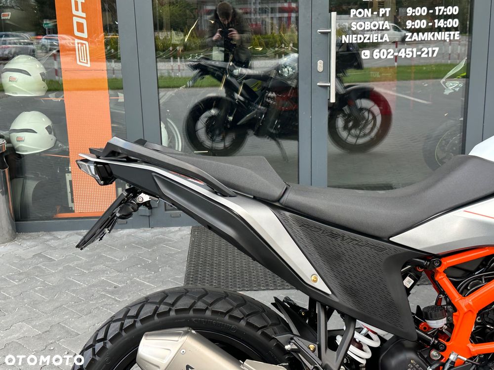 KTM Adventure - 10