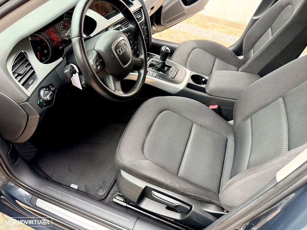 Audi A4 Avant - 39