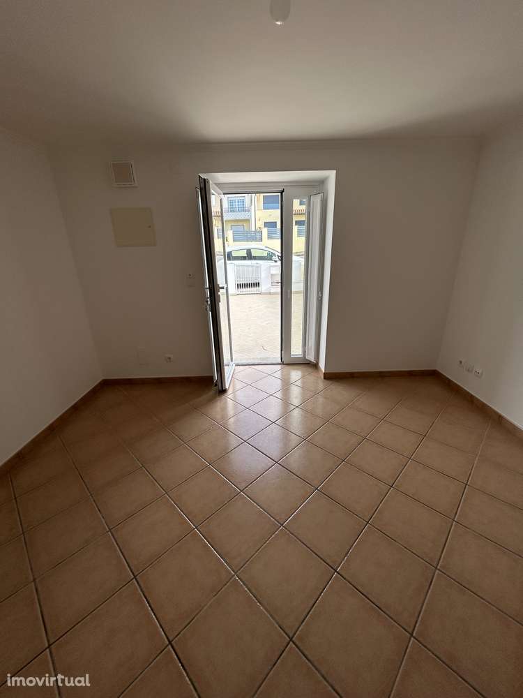 T2+1 com Pátio Privativo em São João das Lampas – Sintra - Grande imagem: 2/29