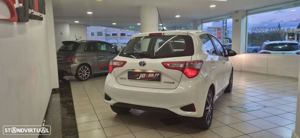 Toyota Yaris 1.5 HSD Comfort+P.Style - 10
